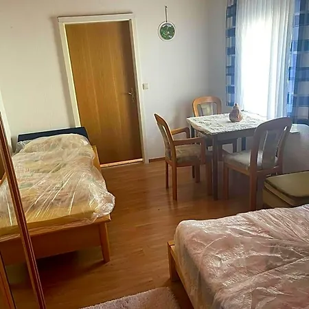 Hotel Haus Zauberwald Reichenbach (Upper Franconia)